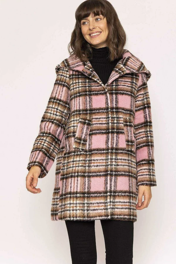 Archelo Hooded Coat In Pink