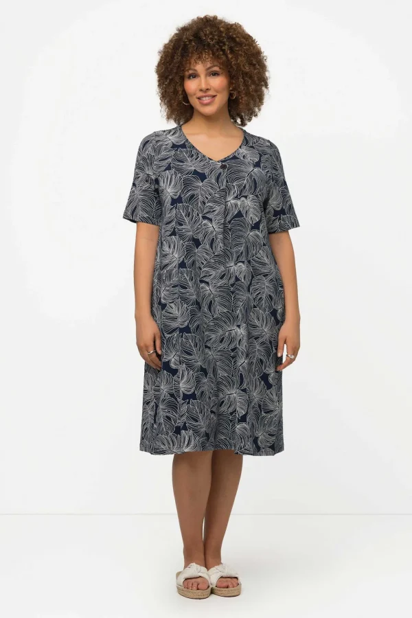 Black Monstera Print Short Sleeve Midi Dress