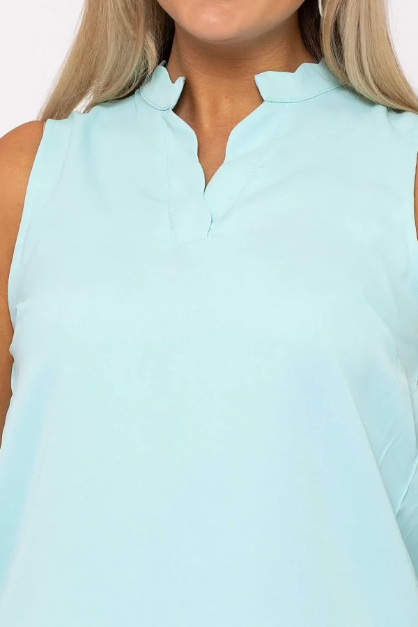 Blue Scallop Trim Sleeveless Top