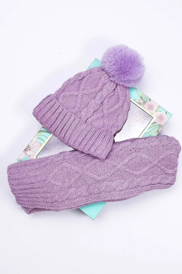 Boxed Beanie And Scarf In Lilac