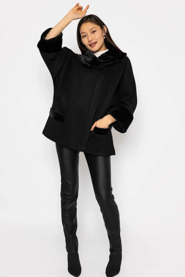 Faux Fur Trim Jacket In Black