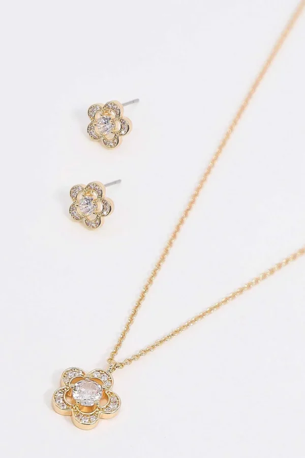 Flower Necklace In Gold
