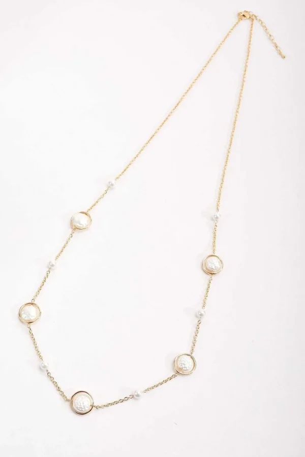 Glass Pearl Necklace