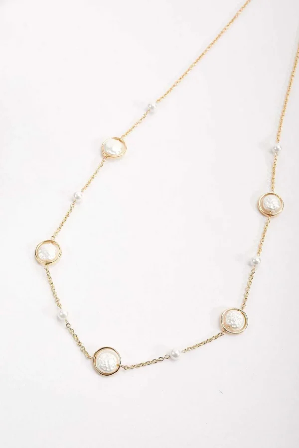 Glass Pearl Necklace