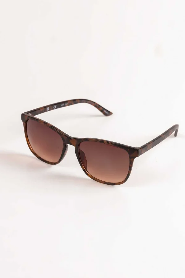 Tortoise Shell Frame Sunglasses