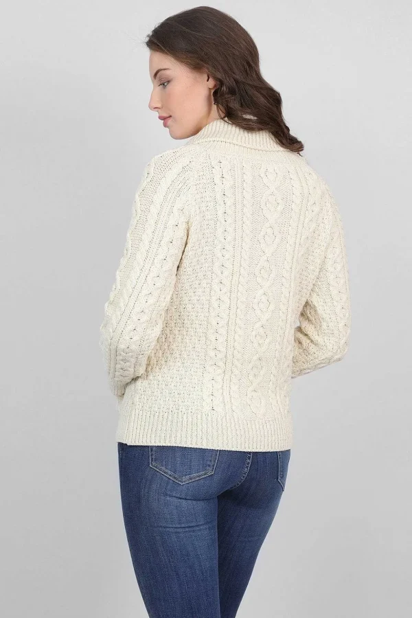 Turtle Neck Sweater In Cream