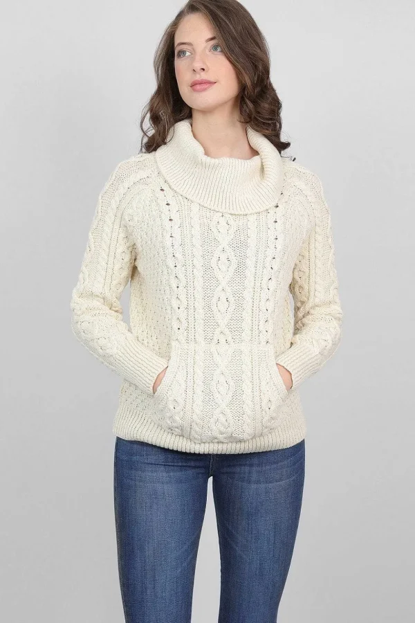 Turtle Neck Sweater In Cream